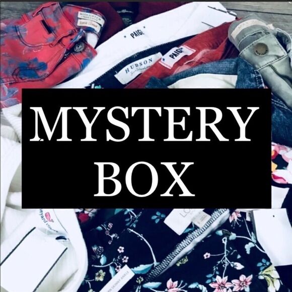 RESELLER MYSTERY BUNDLE, ALL NWT, MEDIUM - Picture 2 of 7